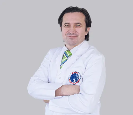Dermatoloji Uzmanı Uzm. Dr. Şenel Yurtsever